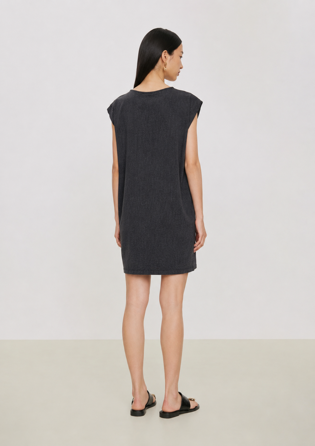 Tide Sense Sleeveless Dress